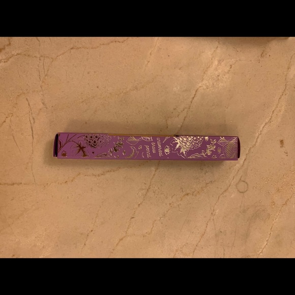 NWT Winky Lux New universal brow pencil. One shade for all. - Picture 5 of 11